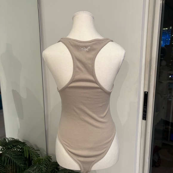 Kith Taupe V-Neck Bodysuit - Picture 2 of 4